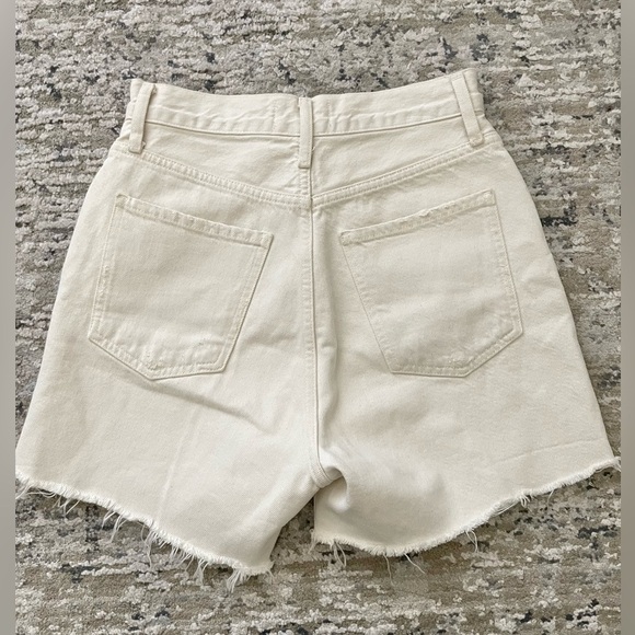 AGOLDE Dee High Rise Cut Off Jean Shorts Cream White Size 24 - Picture 3 of 7